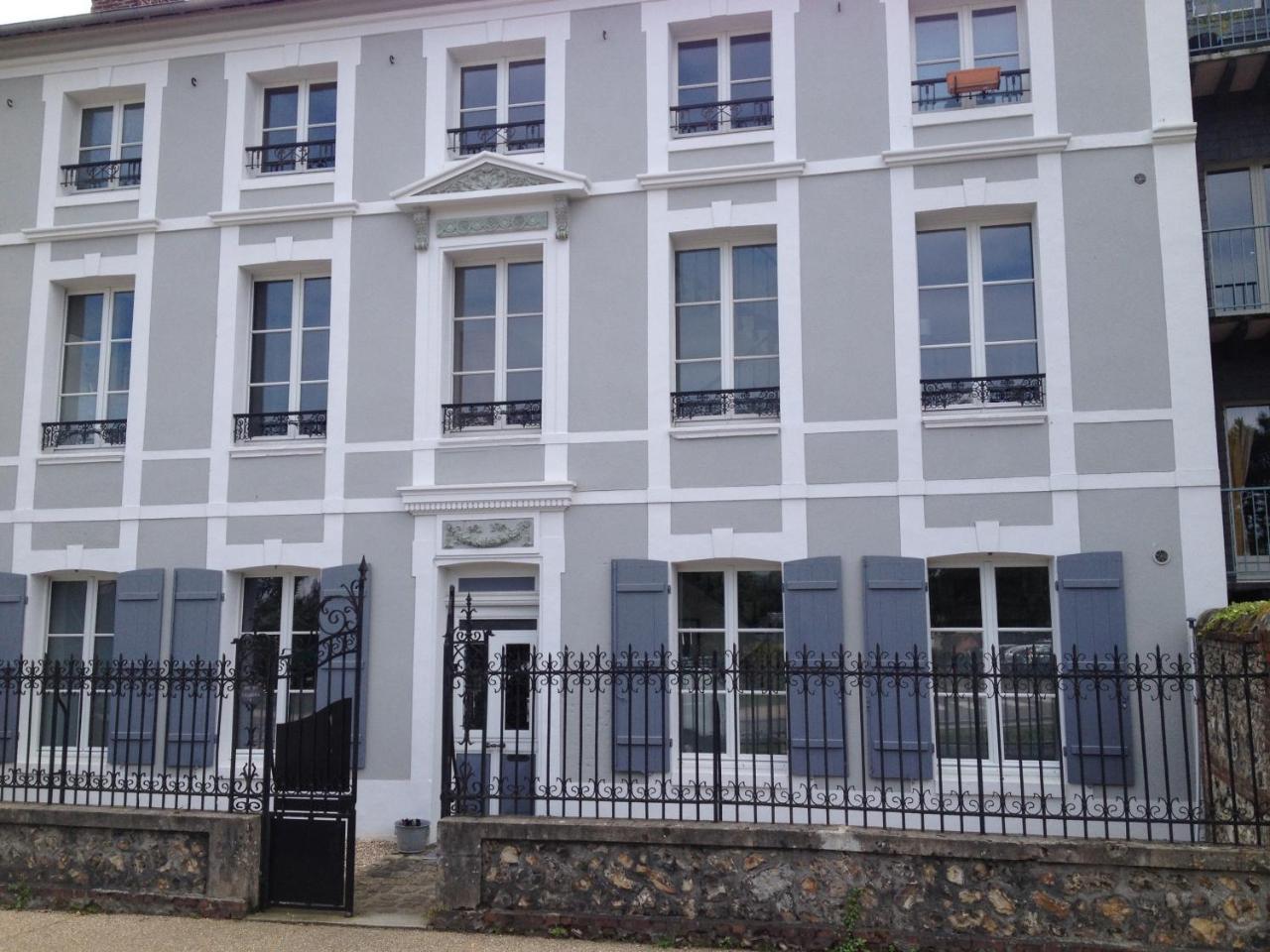 Appartements Du Clos Vorin Honfleur Exterior photo